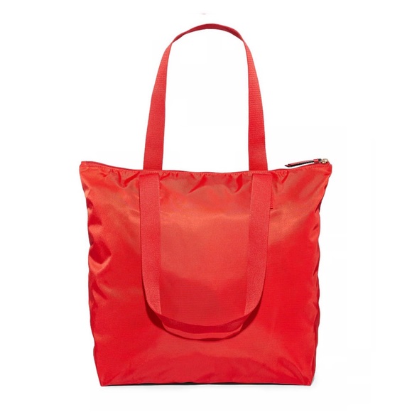 VICTORIA’S SECRET V-Day Packable Tote. - Picture 2 of 3